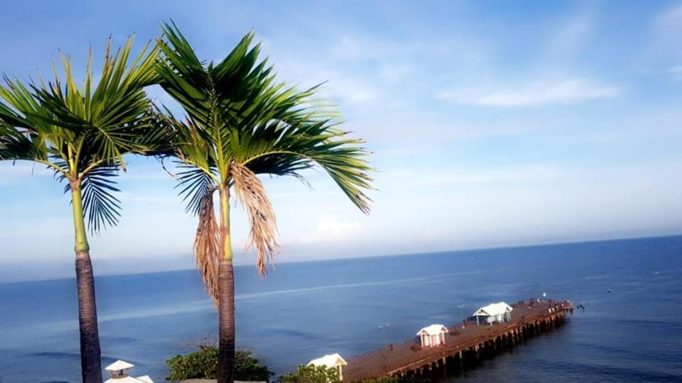 Hotel Art Deco Beach La Ceiba Exterior photo
