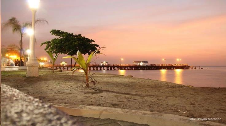 Hotel Art Deco Beach La Ceiba Exterior photo