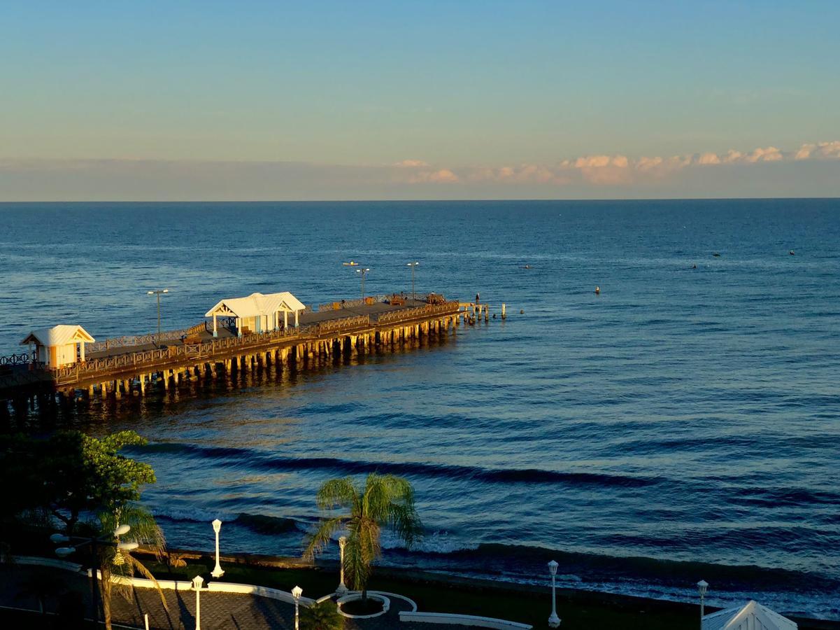 Hotel Art Deco Beach La Ceiba Exterior photo